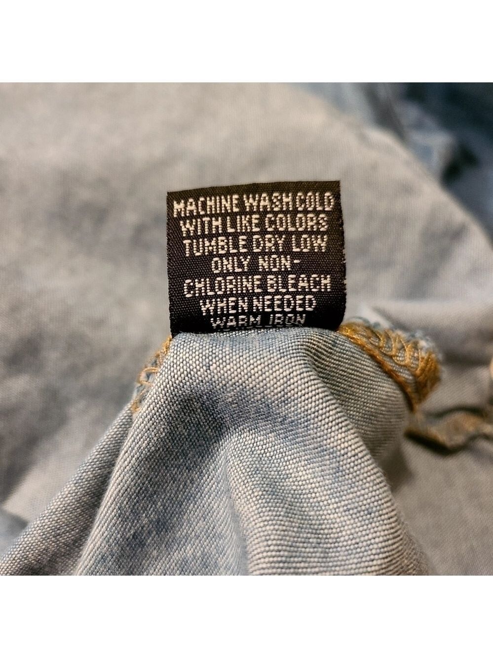 Fashion Web Medium Wash Denim Western Pearl Snap Shirt Faded Blue Chambray Top - Picture 8 of 9